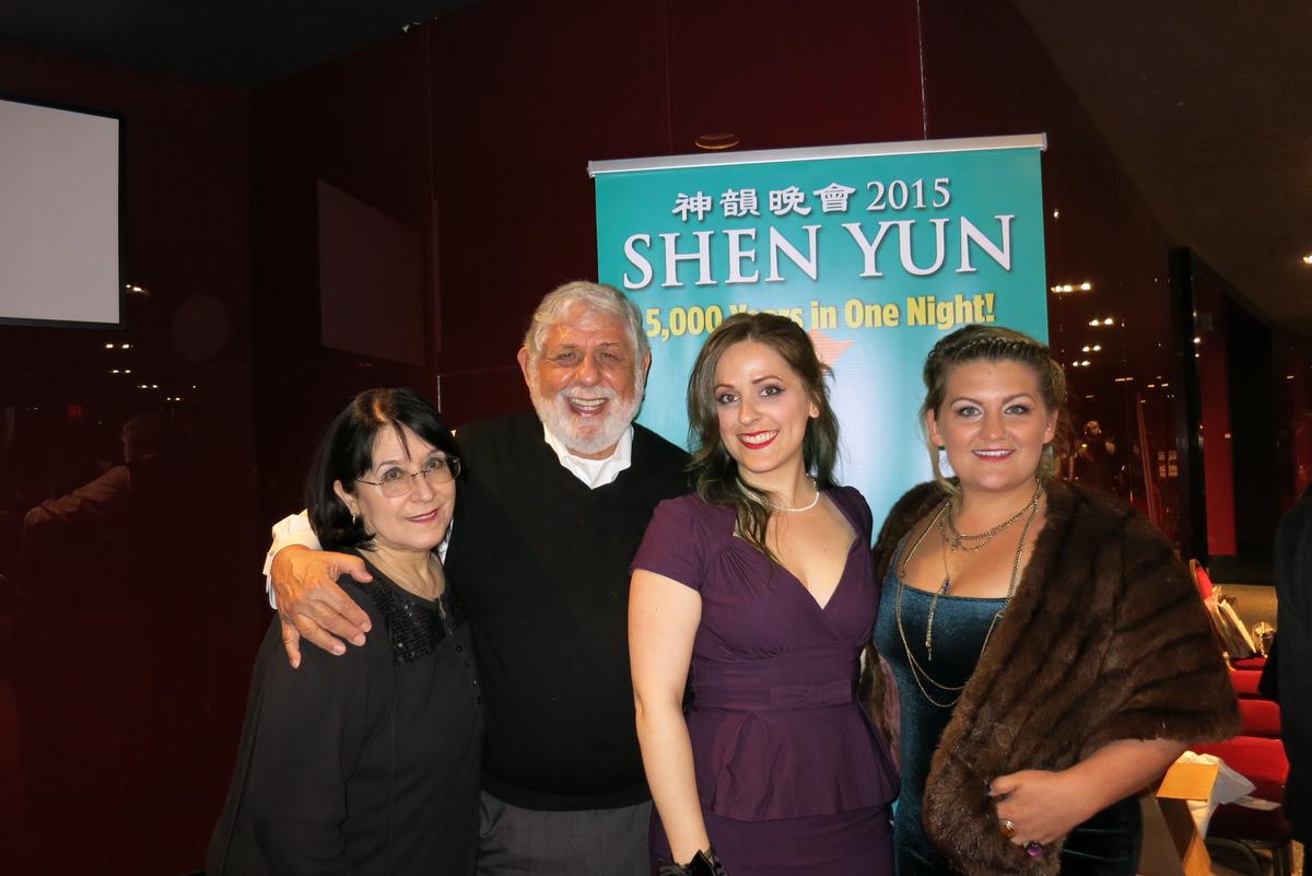 Shen Yun Presents Universal Spiritual Beliefs and Brings Hope