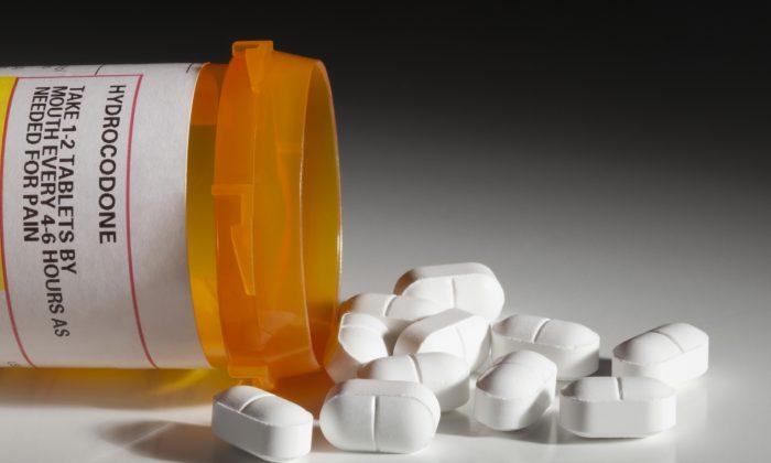 A Pain Doctor Talks About the Opioid-Addiction Epidemic