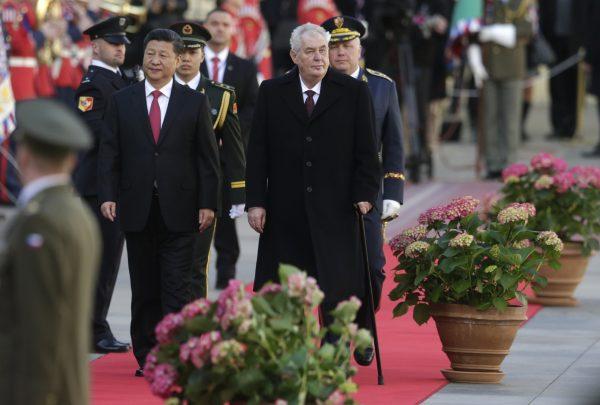 Czech Republic's President Milos Zeman (R) welcomes his Chinese counterpart Xi Jinping (L) at the Prague Castle in Prague, Czech Republic, on March 29, 2016. (Petr David Josek/AP)