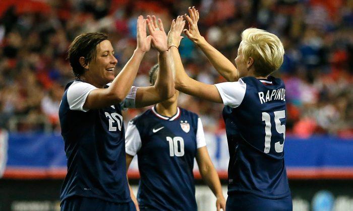 Soccer Stars Abby Wambach and Megan Rapinoe Plan to Donate Their Brains to Concussion Research