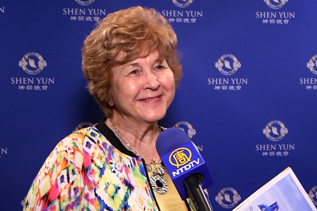 ‘I love Shen Yun!’ Says Retired Teacher on Her 75th Birthday