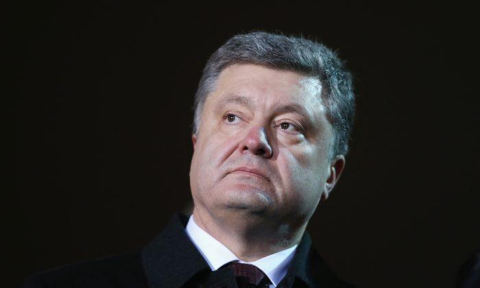 Panama Papers: Ukraine President Established Secret Company During Bloody Ukraine Crisis