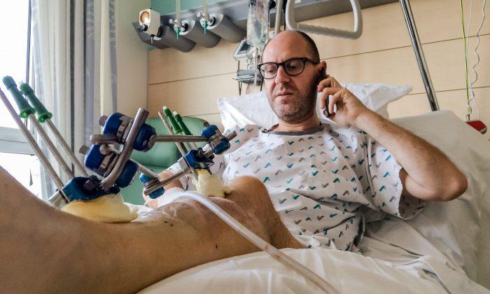 One Post at a Time, a Brussels Bombing Survivor Shares His Healing