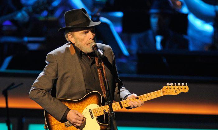 Dolly Parton and Other Country Stars Pay Tribute to Merle Haggard