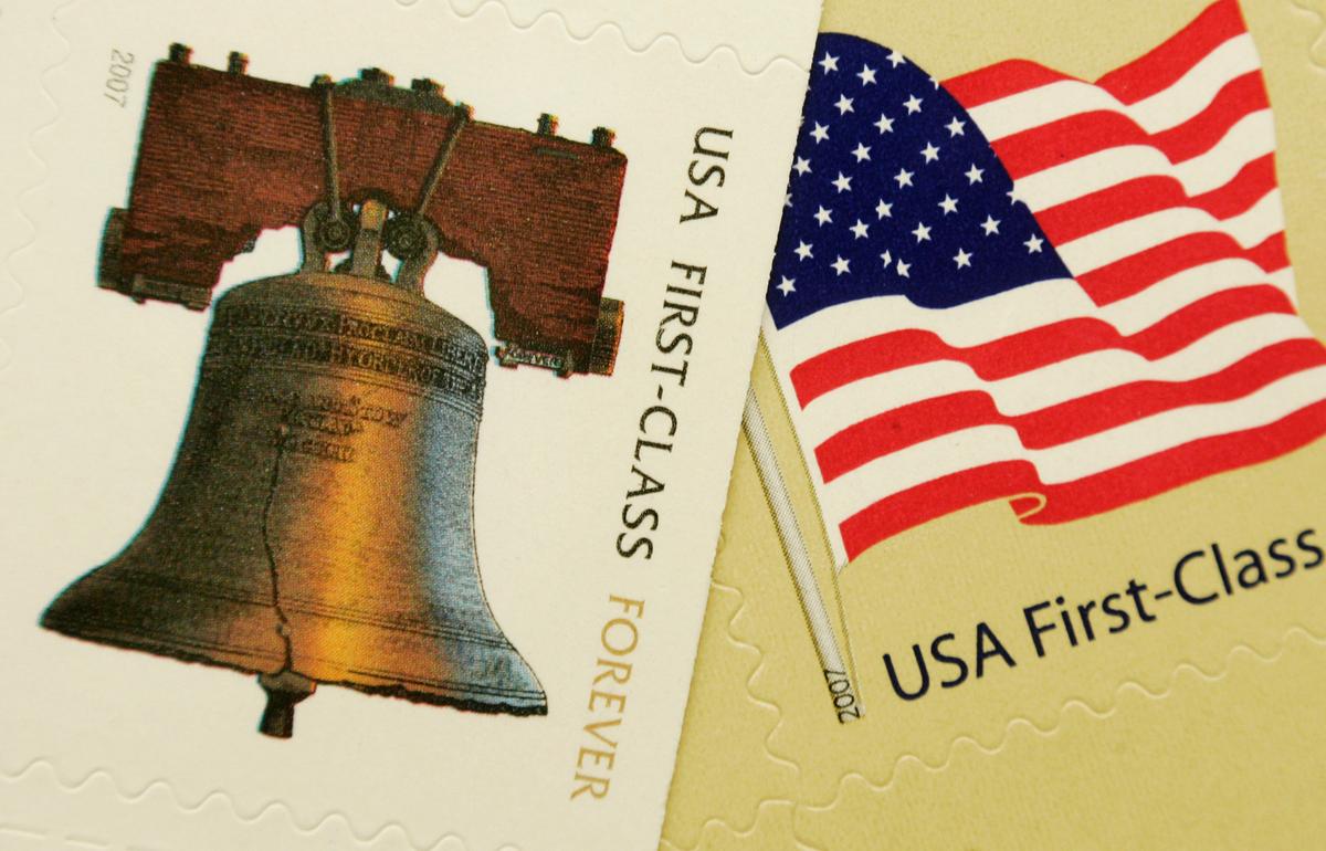 Price of Stamps Is Going Down, but the USPS Isn’t Excited About It