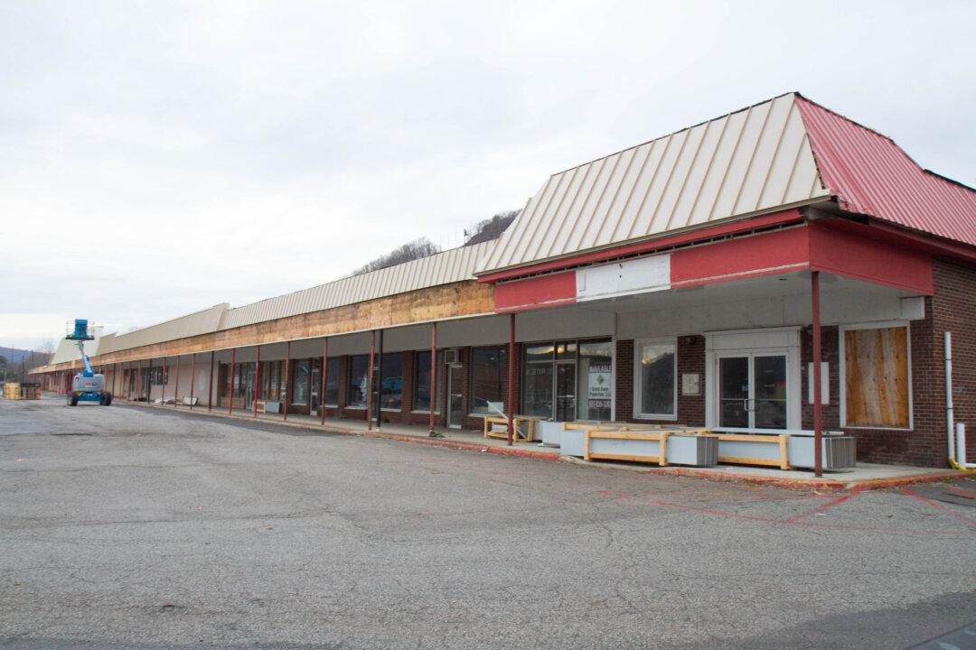Port Jervis’ Pike Plaza Owner Still Looking for Tenants