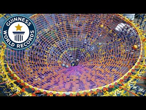 Video: This K'NEX Machine Is a Record-Breaking Toy Marvel