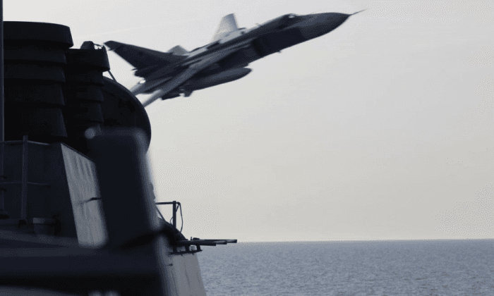 Video: Russian Fighter Jets Make Dangerous, Simulated Attacks on US Destroyer