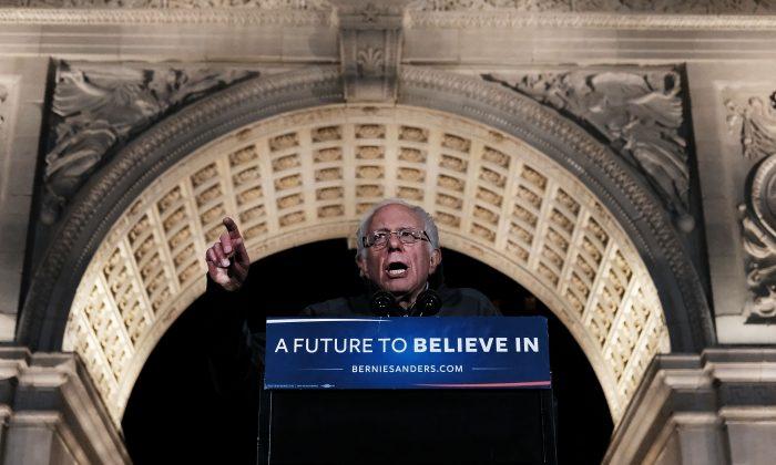 Bernie Sanders Filled Washington Square Park, and Then Some