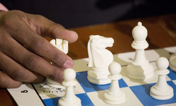 Chess Robot Breaks Child’s Finger During Professional Match: Officials