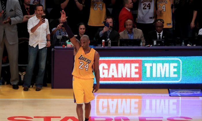 Bag of Air from Kobe Bryant’s Final Career Game Reaches $15,000 on eBay