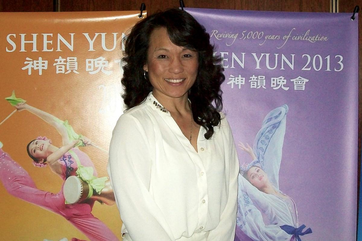 Former World Champion Kickboxer Commends Shen Yun’s Strong Values