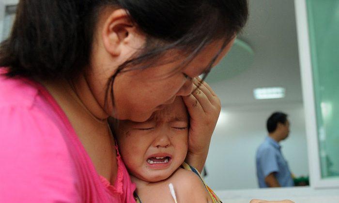 Parents of Children Poisoned by Tainted Chinese Vaccines Suppressed by Regime Censors
