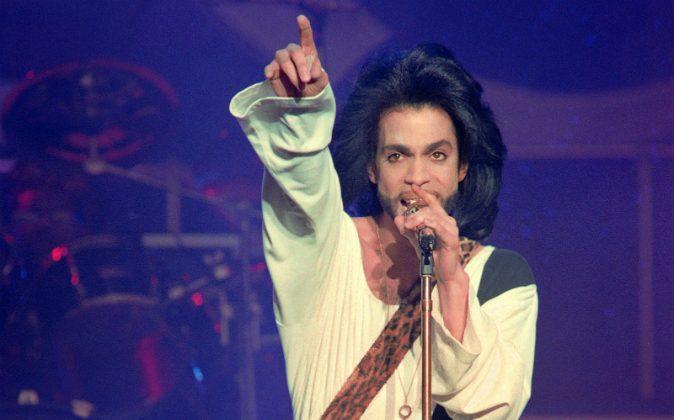 Minneapolis Radio Stations To Honor Prince With Simulcast on May 4
