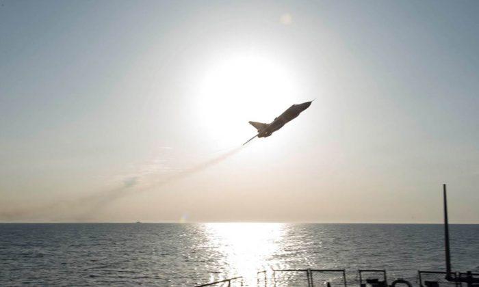 Report: Russian Planes Buzz by US Navy Destroyer