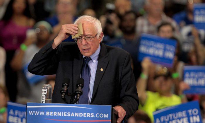 Sanders Campaign Lays Off Staff