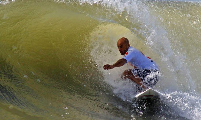 Kelly Slater: World Surfing Champion Shares New Footage of His Wave Pool