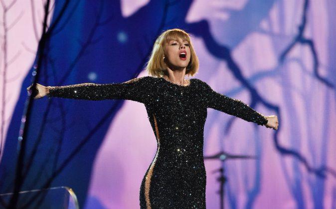 Taylor Swift Highest Paid Musician in 2015