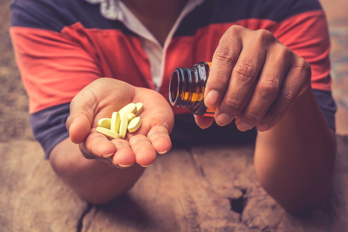 2 Supplements Can Cut Alzheimer’s Risk in Half