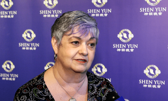 Shen Yun’s ‘costuming is amazing,’ Says Retired Fashion Merchandising Manager