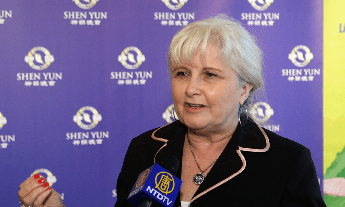 Shen Yun ‘opened my heart to the purity and beauty of the culture,’ Says Gaelic Singer