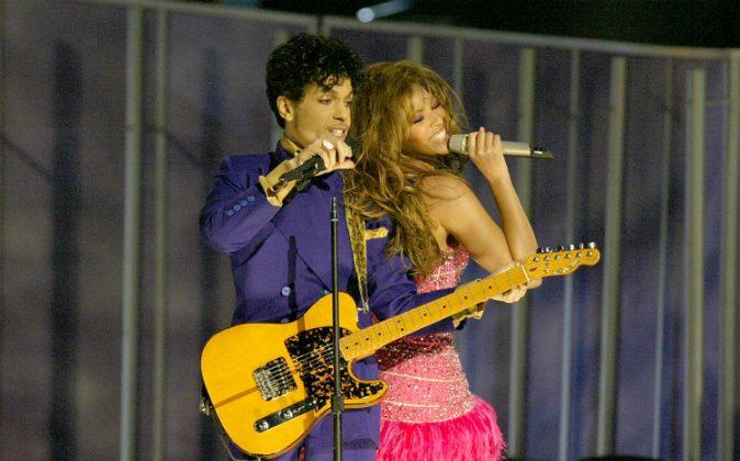 Beyonce Honors Prince With Powerful Vocal Rendition of ‘The Beautiful Ones’