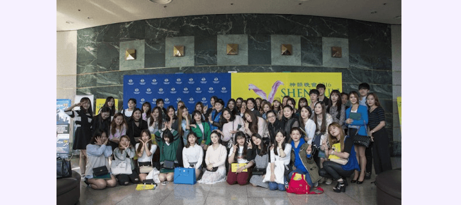 Dance Professor Brings 70 Students to See Shen Yun