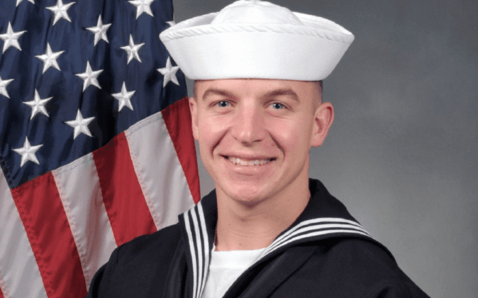 Father of Drowned SEAL Candidate Demands Answers From US Navy