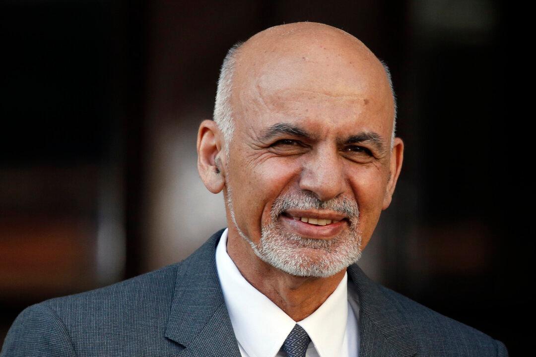 Afghan President Appears to Win New Term in Initial Results