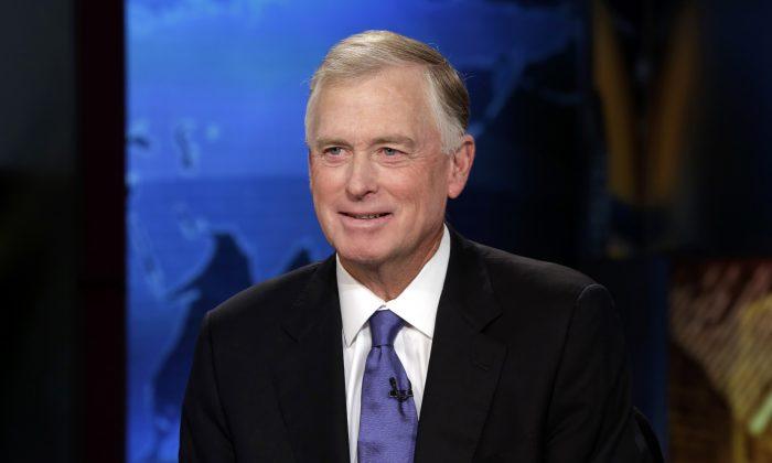 Former Vice President Dan Quayle on Donald Trump: ‘I’m Going to Support the Nominee’