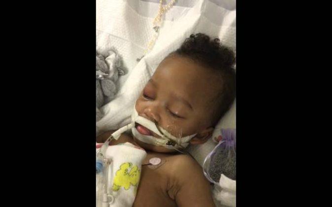 Parents Fight in Court to Keep 2-Year-Old Boy on Ventilator