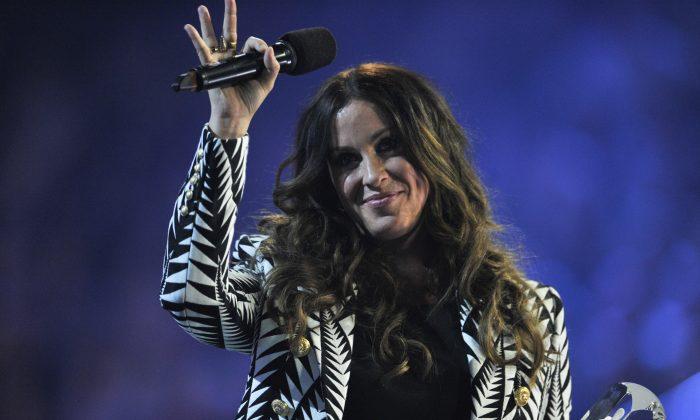 Singer Alanis Morissette Suing Ex-manager for Allegedly Stealing $5 Million From Her