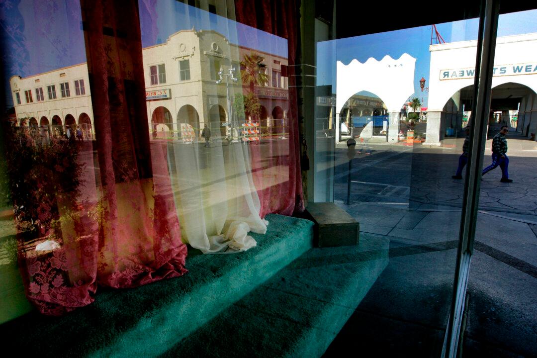 Feds Give Scathing Review of California Border Town’s Police