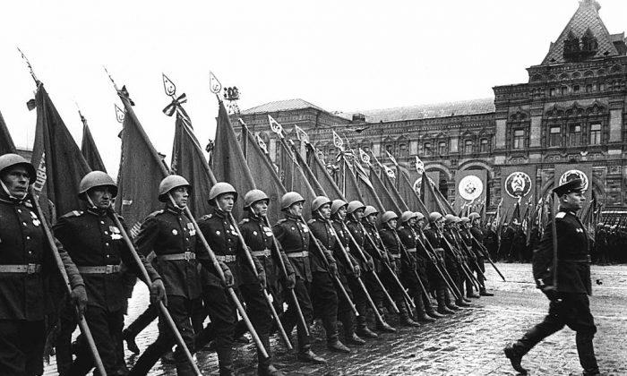 Polish City Wants Red Army Monument Removed From Main Square