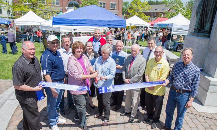 Goshen Farmers Market Opens for Summer