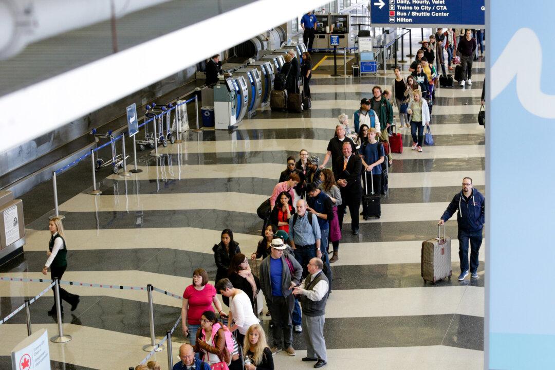 One in Five Americans Will Nix Flight Plans Because of TSA Security Lines
