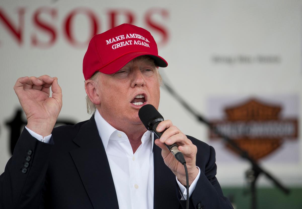 Trump Rallies Veterans at Annual Rolling Thunder Gathering