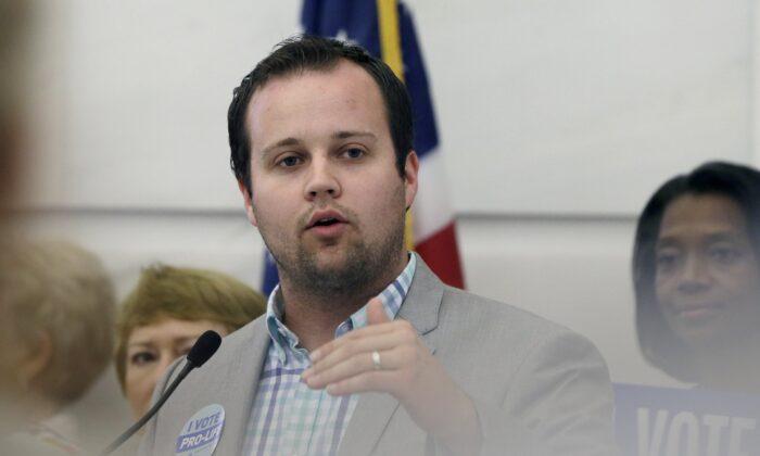 Josh and Anna Duggar Say They're in Marriage Counseling