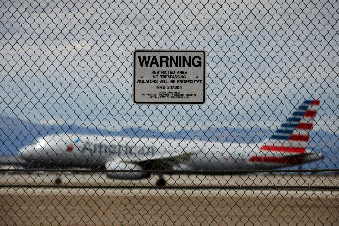 Gov’t Report: Airports Need More Help Keeping Intruders Out