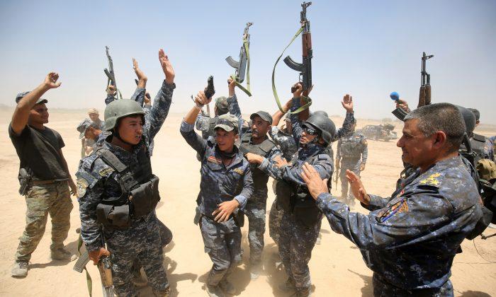 Battle for Fallujah Could Be a Long Haul as ISIS Gains Ground Elsewhere