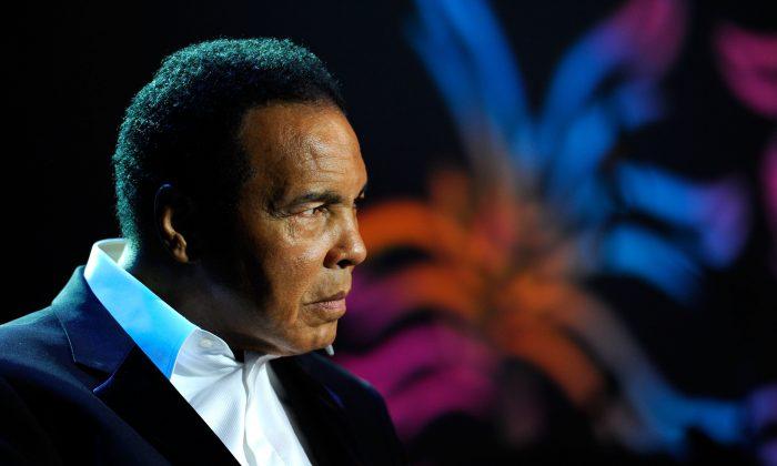 Muhammad Ali Wrote His Own Eulogy in His 2013 Autobiography