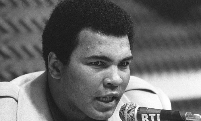 Muhammad Ali: Mourning Another Great in the Age of Social Media