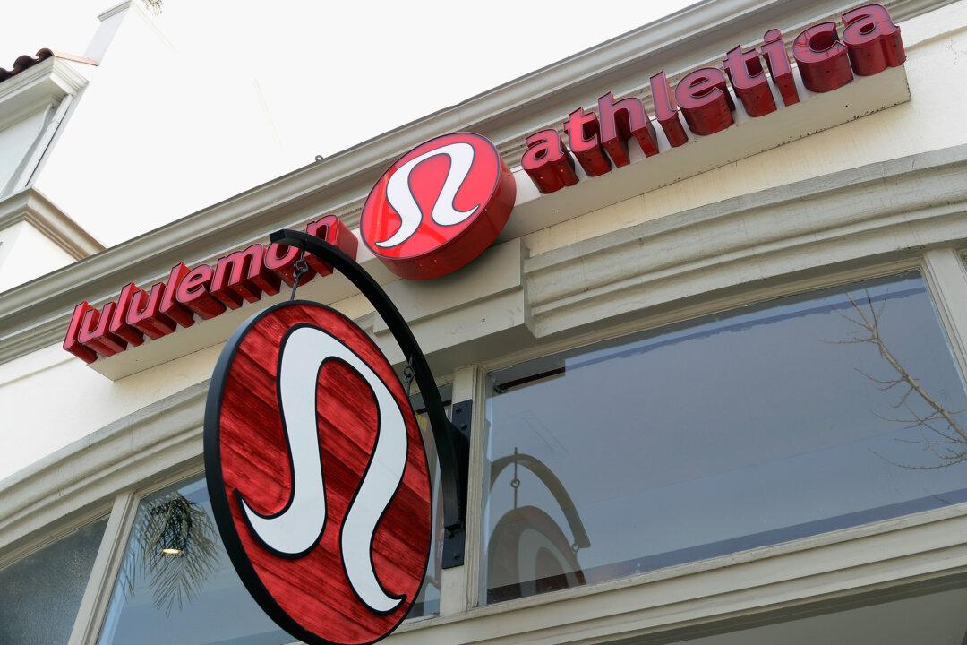 Ex-Lululemon Employees Say They Were Fired for Calling Police on Looters