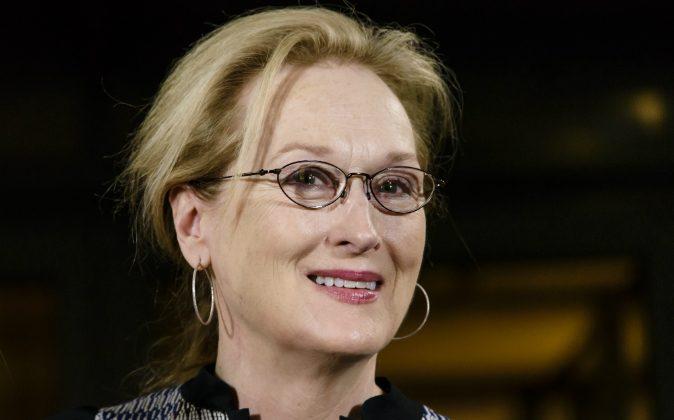 Meryl Streep Impersonates Donald Trump at Theater Gala