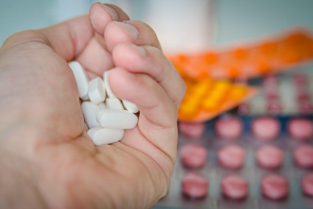 Are Statin Drugs the Cause of Widespread Decline in Brain Function?
