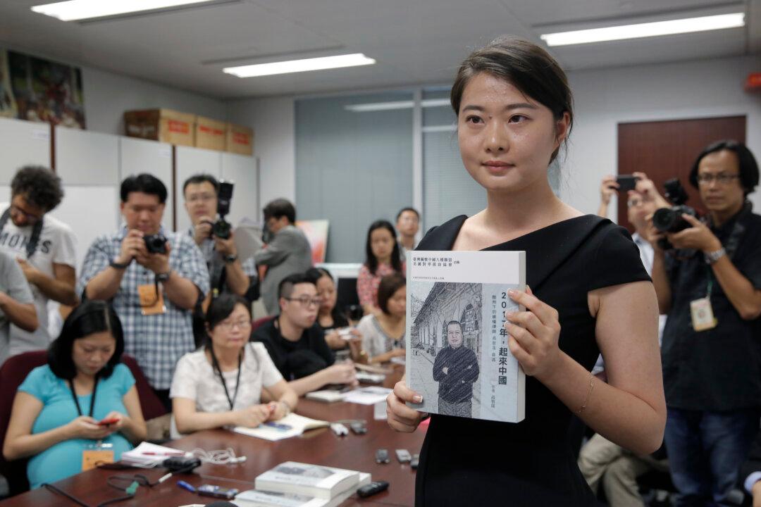 Chinese Lawyer Not Giving Up Despite Torture