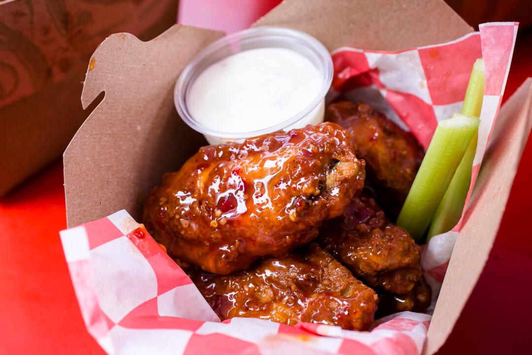 Customers Cannot Expect ‘Boneless’ Wings to Be Bone Free, Ohio Supreme Court Rules