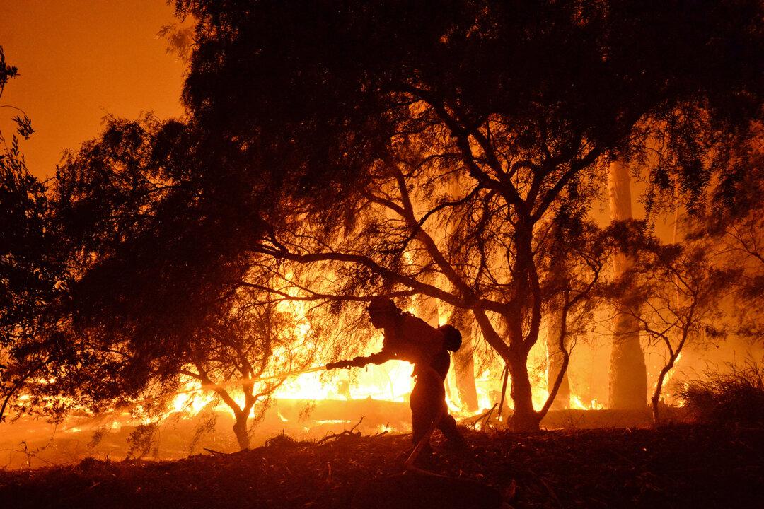 Fires Threatening Communities Around West