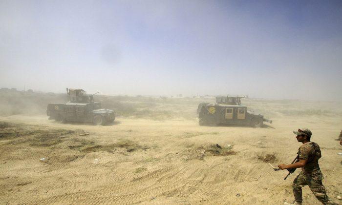 Iraqi Troops Seize Fallujah Hospital, Clear Mines