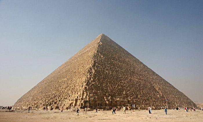 Report: Great Pyramid of Giza Leans Ever So Slightly